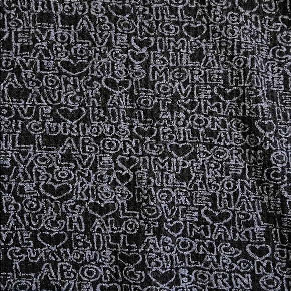 Billabong long sleeve Words and heart thermal - Picture 3 of 8